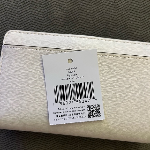 Kate Spade Wallet - Picture 3 of 6